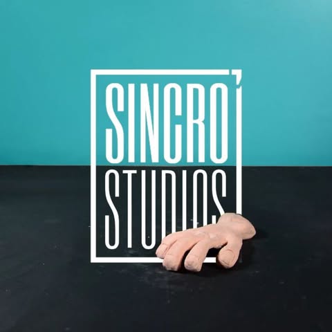 Behind the scenes clay animation experiment